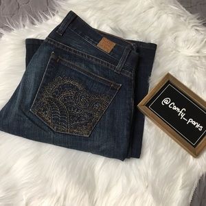 Lucky Brand 🍀 Embroidered Jeans